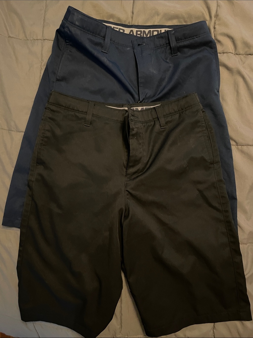 2 Pairs— Under Armour Boys Golf Shorts in Black & Navy size 16